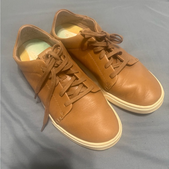 OluKai Shoes - Women’s OluKai Pehuea Li Ila Sneakers